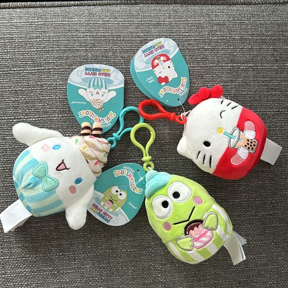 💖NWT Hello Kitty and Friends Mini Squishmallows Clip-on Plushies (bundle)💖 - Picture 5 of 5